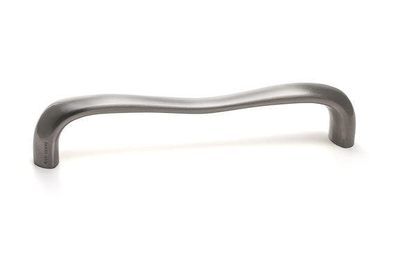 Botero Pull 9 3/4 Inch (c-c)