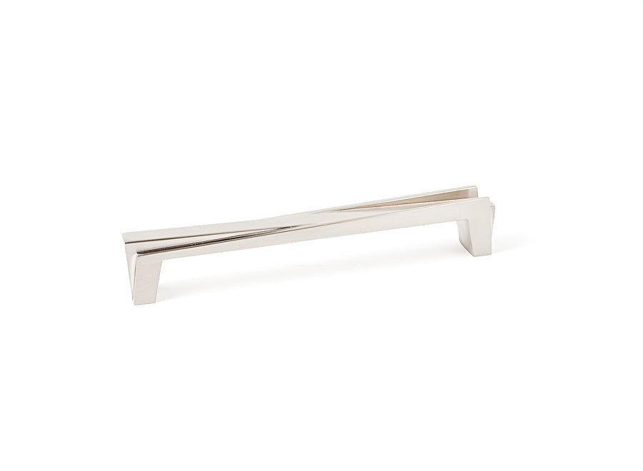 Arroyo Medium Pull 8 Inch (c-c)