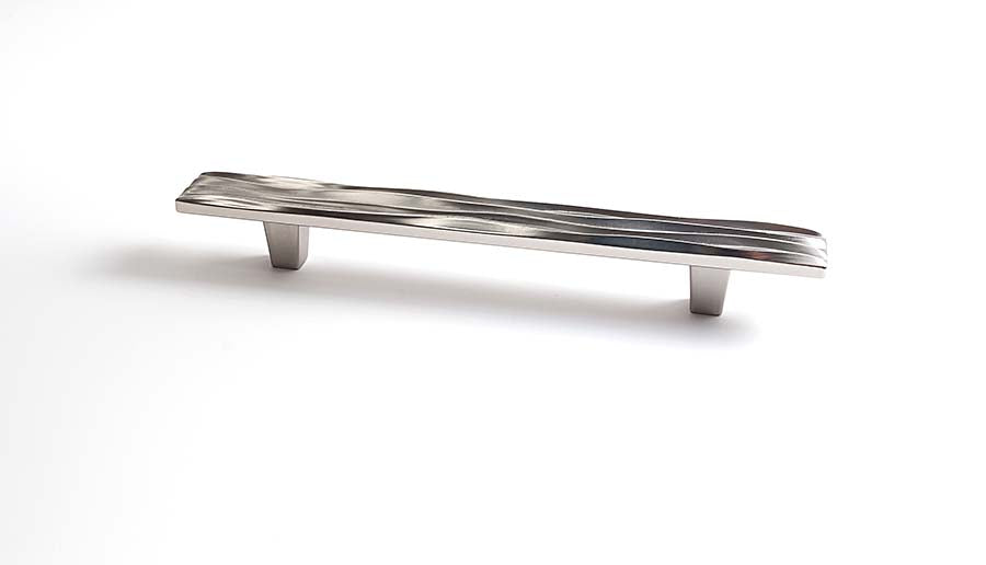 Wave Pull 6 Inch (c-c)